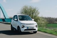 ARI 902 Comfort Elektrofahrzeug E-Auto Leichtfahrzeug silbergrau
