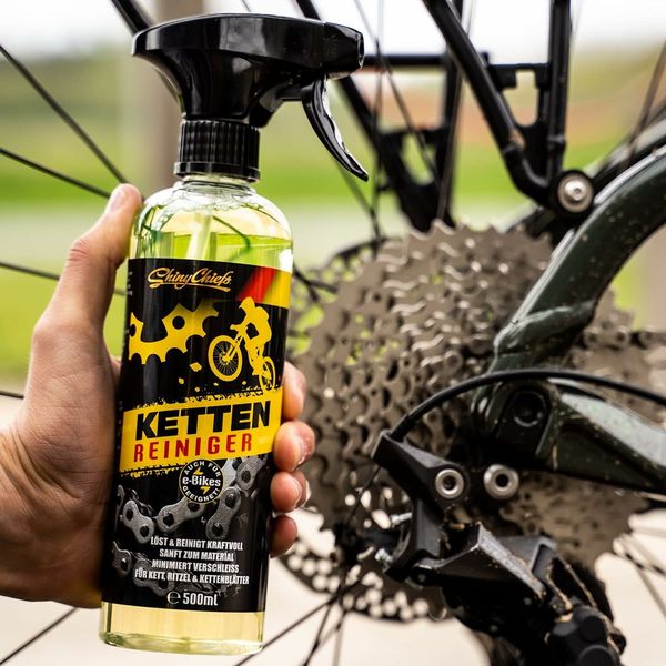 BIKE KETTENREINIGER - Kraftvoller Fahrradketten Reiniger - für hartnäckige Ablagerungen 500ml