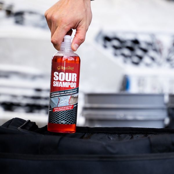 SOUR SHAMPOO - INSEKTENLÖSEKRAFT Stark schäumendes Autoshampoo mit extremer Reinigungskraft 500ml