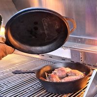 2in1 Gusseisen Topf-/Pfannenkombination mit Stiel und Topfdeckel