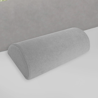 Halbrollenkissen oder Nackenstützkissen