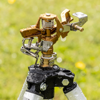 Rasensprenger mit Alu-Teleskopstativ