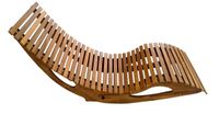 Ergonomische Schwungliege / Saunaliege aus Akazienholz, faltbar