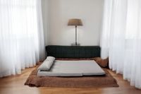 2 in 1 faltbares Bodensofa Bett mit Rückenlehne - Hellgrau