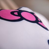 Hello Kitty Konturenkissen Größe 26x36 cm