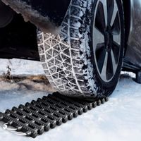 2 Stücke Anfahrhilfe Auto mit Tasche, Sandbleche Offroad