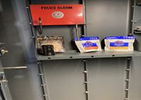 kurzes Regal für Pop up Panikraum