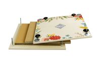 Blumenpresse mit buntem Druck