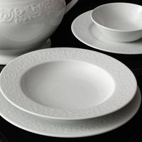 Elegantes 24-teiliges Tafelservice, weißes Porzellan, spülmaschinen- und mikrowellengeeignet