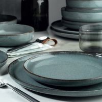 Elegantes 18-teiliges Tafelservice aus blauem Porzellan | Spülmaschinen- und mikrowellengeeignet
