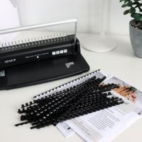 Spiralbindegerät GENIE CB 820