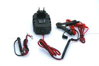 Vollautomatisches Batterieladegerät für Auto & Motorrad 1A, 6/12 Volt