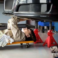 Unterstellbock 3 Tonnen Traglast 2 Stück Stützbock inkl Sicherungssplint