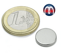 Scheibenmagnet Rundmagnet Ø 15 mm, Höhe 2 mm Neodym (NdFeB) N42 - hält 2,1 kg