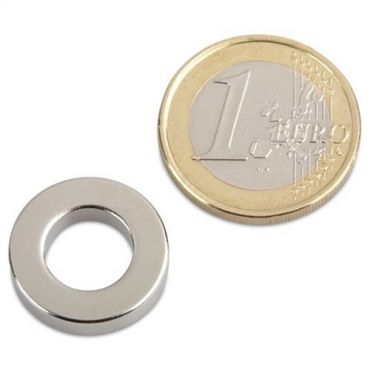 Neodym Ringmagnet N40 Ø 18 D x Ø 10 d x 4 mm Nickel - hält 2,5 kg