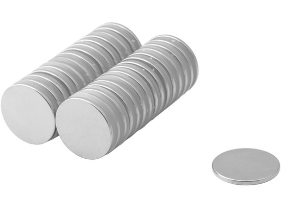 20 Magneti Al Neodimio Disco: Ø 8 Mm X 6 Mm, N45, Forza 2,2 Kg, Rivestimento Nichel, Potenti Terre Rare Per Lavagne, Frigorifero, Hobby