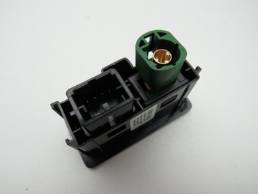 original USB Aux Anschluss Multimedia Buchse VW Golf 7 VII 5G 