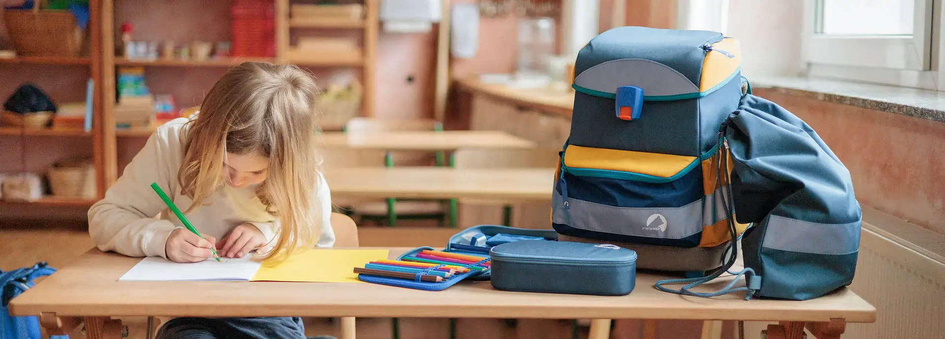 Bestelle deinen Schulkatalog!