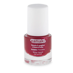 Water-based nail varnish raspberry