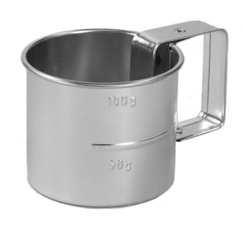 Flour sifter with twist handle