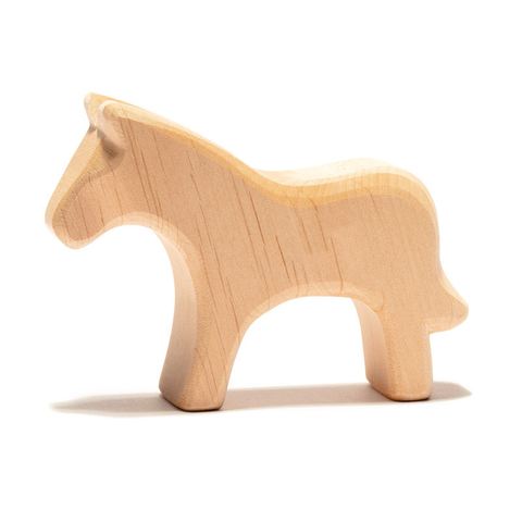 Cheval en bois naturel