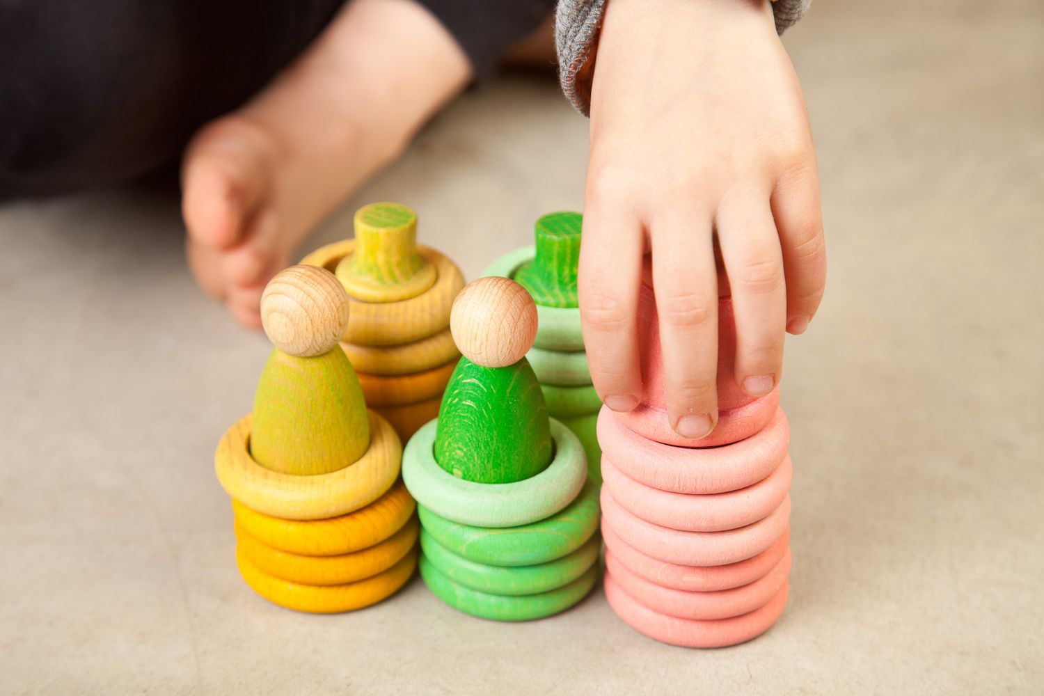 Grapat Wooden Toy Spring Set