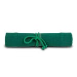 Morgenspruch Eurythmieversand Rollmäppchen grün 12er ohne Inhalt_34037 Das "Rollmäppchen grün 12er ohne Inhalt" von Morgenspruch Eurythmieversand ist ein aufgerolltes grünes Stofftäschchen mit passender Kordel abgebildet auf weißem Hintergrund.