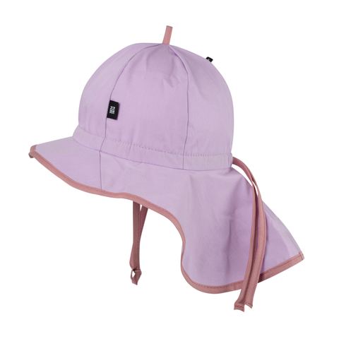 Sun hat with neck protection 