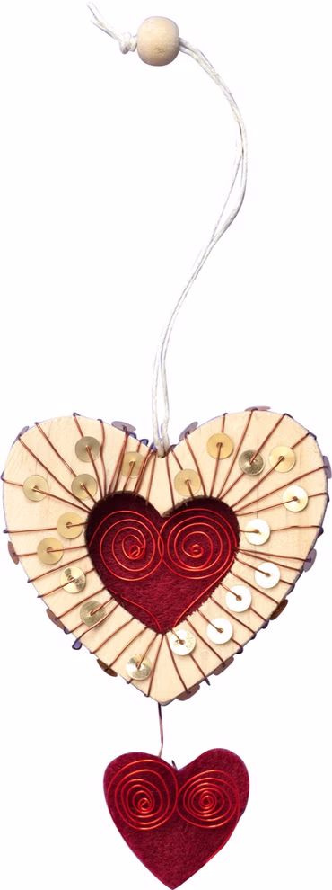 Folia Basteldraht-Set 9 Farben _33005 Das Folia Basteldraht-Set 9 Farben eignet sich zum Basteln von herzförmigen Ornamenten mit goldenen Pailletten roten Drahtwirbeln und einem roten Filzherz das an einer weißen Schnur mit einer Holzperle an der Spitze hängt.
