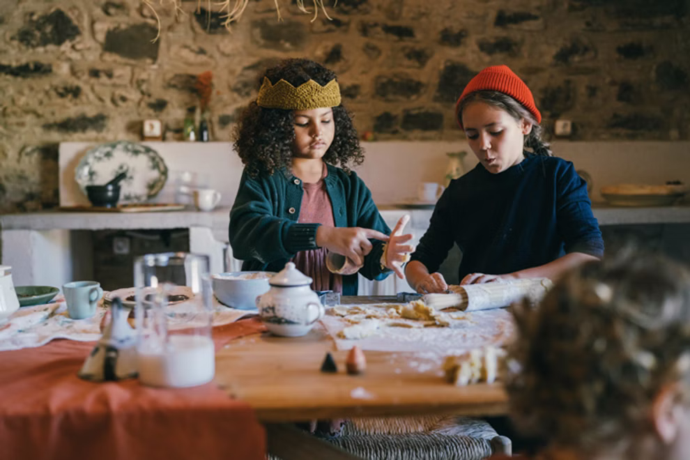 Grapat Gebäck aus Holz Grapat Gebäck aus Holz