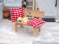 Miniatur Wichtel Zubehör Holzbank Kissen Hund Geschenk Idee für eine Puppenstube 3
