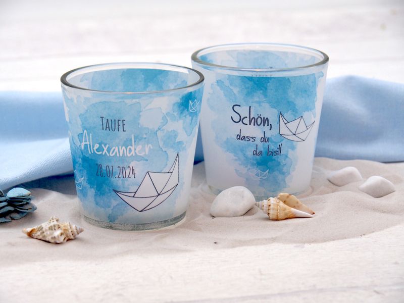 Windlicht aus Glas Tischdeko Taufe Geburt Geburtstag Junge Mädchen Papierboot Motiv personalisiert mit Name und Datum