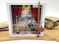 Geldgeschenk Verpackung Konzert Musikfestival Popkonzert – personalisiert mit Band & Name, Geschenkbox mit Bühne, Gitarre & Mikrofon 2