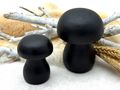 Deko-Pilz aus Mangoholz in Schwarz-Matt – minimalistische Halloween, Herbst und Winter Deko 2