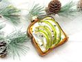 Christbaumschmuck Toast mit Avocado aus Glas Adventskranz Lustig Anhänger Küche Weihnachten Geschenk Deko 2