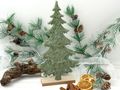 Deko Aufsteller Tannenbaum aus Filz in Salbei-Grün mit eine strukturierte, flauschige Oberfläche 3