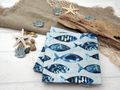 Maritime Tischdeko - moderne 20 Servietten mit verschiedenen Fischmotiven in Blau und Grün 4