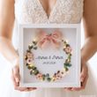 Personalisierter Hochzeit Geschenkrahmen Holz mit LED Licht – Geldgeschenk & Gutscheinrahmen mit Eukalyptus  3