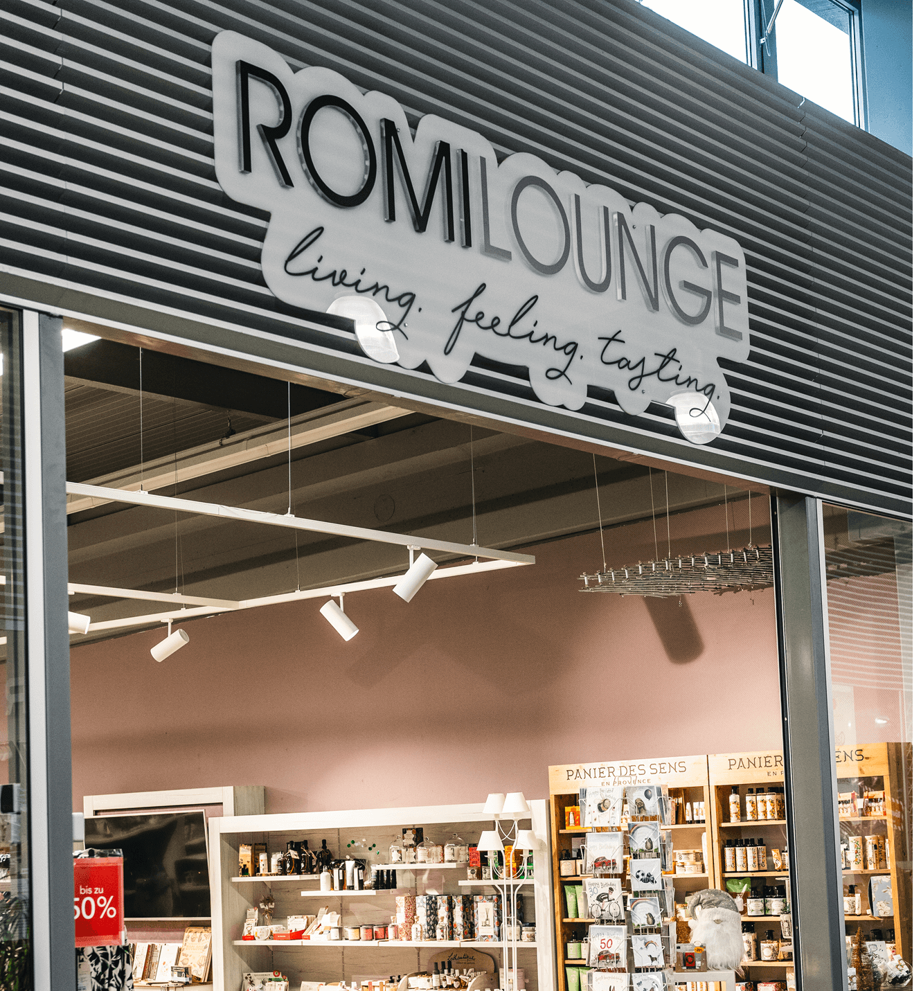 Romilounge