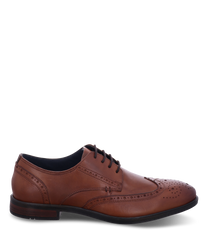 Eleganter Halbschuh aus braunem Leder mit klassischer Schnürung und feinen Lochmusterdetails. Der Schuh hat eine glatte Oberfläche und eine robuste dunkle Sohle.