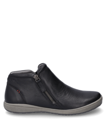 Ce sneaker est fabriqué en cuir noir et dispose d'une fermeture éclair latérale pour un enfilage et un retrait faciles. La semelle grise offre un contraste moderne et assure un confort optimal.