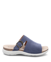 Sandale bleue en cuir avec boucle réglable et semelle en liège confortable. La sandale a une semelle extérieure gris clair et offre un confort de port optimal.