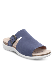Sandale bleue en cuir avec boucle réglable et semelle en liège confortable. La sandale a une semelle extérieure gris clair et offre un confort de port optimal.