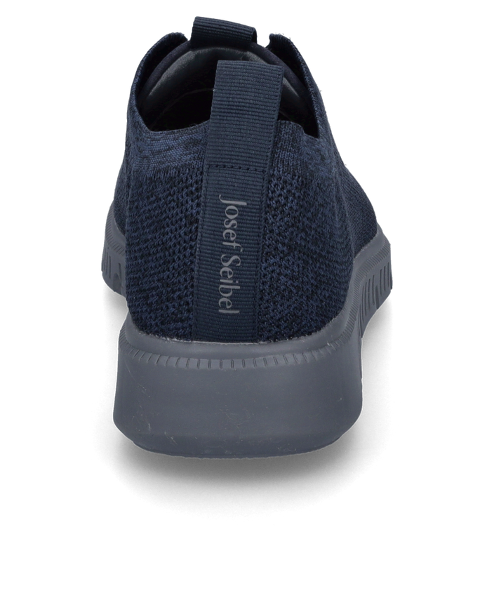 Falko knitted 23