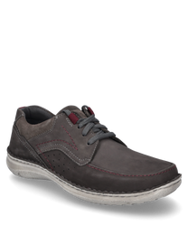 The half shoe in the granite combination color is made of robust material with a subtle lacing. It features contrasting red seams and a light gray sole.