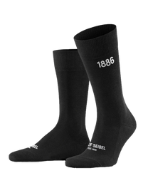 Schwarze Socken aus Baumwollmischung mit geripptem Muster und dezentem Logo an der Seite. Klassische Form für optimalen Tragekomfort. Geeignet für verschiedene Anlässe und Outfits.