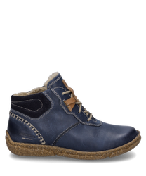 The ankle boot in the color Ocean is made of high-quality leather and features lacing. Special features include contrasting stitching and a cushioned sole.