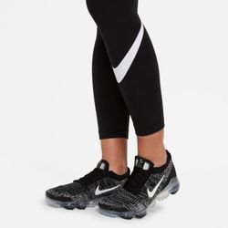 Nike Wmns Sportswear Essential Leggings