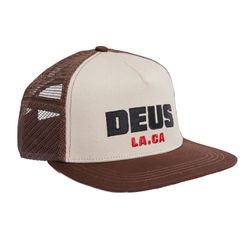 Deus Akin Trucker