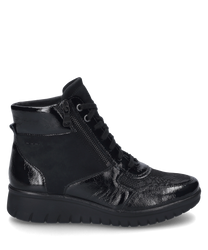 Bottine noire avec finition brillante dotée de lacets et d'une fermeture éclair latérale. La chaussure a une semelle robuste et est composée d'une combinaison de cuir et de matériaux synthétiques.